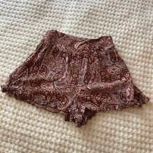 American Eagle Outfitters flowy shorts!!